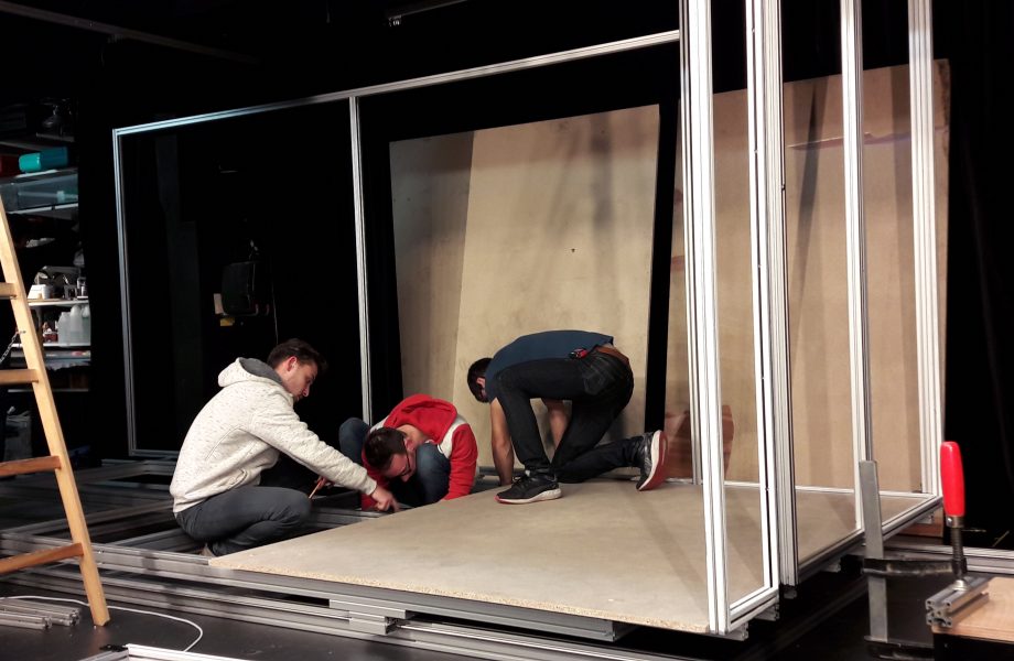 Rapida scenotecnica nel teatro Lechthaler-Belic di Graz