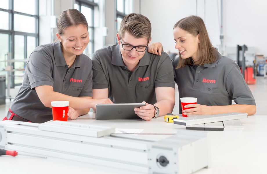 Training in mechanical engineering with the item Academy