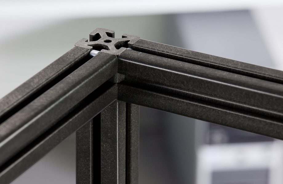 Spezielle Profile für den Maschinenbau – aus Holz und Kunststoff