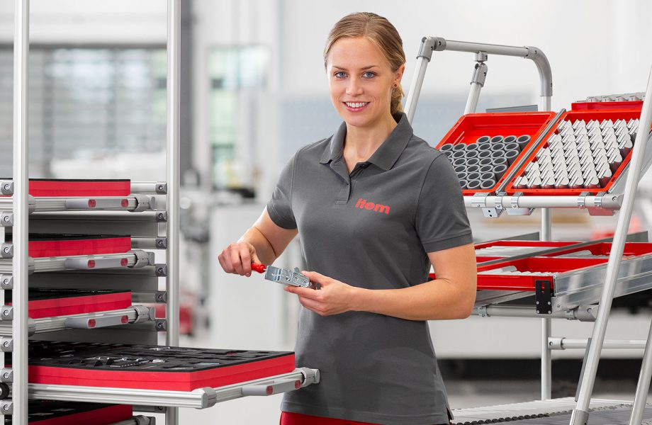 Gestion de la production : comparaison du principe du flux poussé et du flux tiré