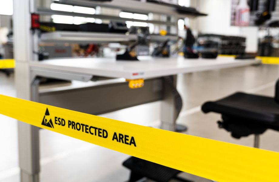 Tavolo da lavoro ESD: sicuro, semplice e veloce da progettare