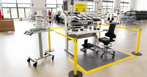 ESD-Arbeitsplatz einrichten: Arbeitstisch, Stuhl, Kleidung, ESD-Armbänder, Werkzeuge und mehr