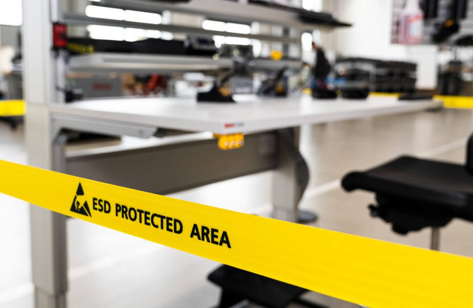 ESD-Arbeitstisch: Sicher, einfach und schnell geplant