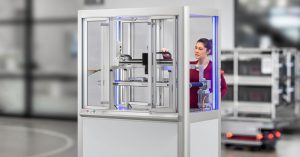 Novità item 2023-I: unità lineare KLE 5 40x40 LR, nastri trasportatori antistatici, striscie a LED RGB 24V, profilato di bloccaggio 8 32x18 per porte scorrevoli